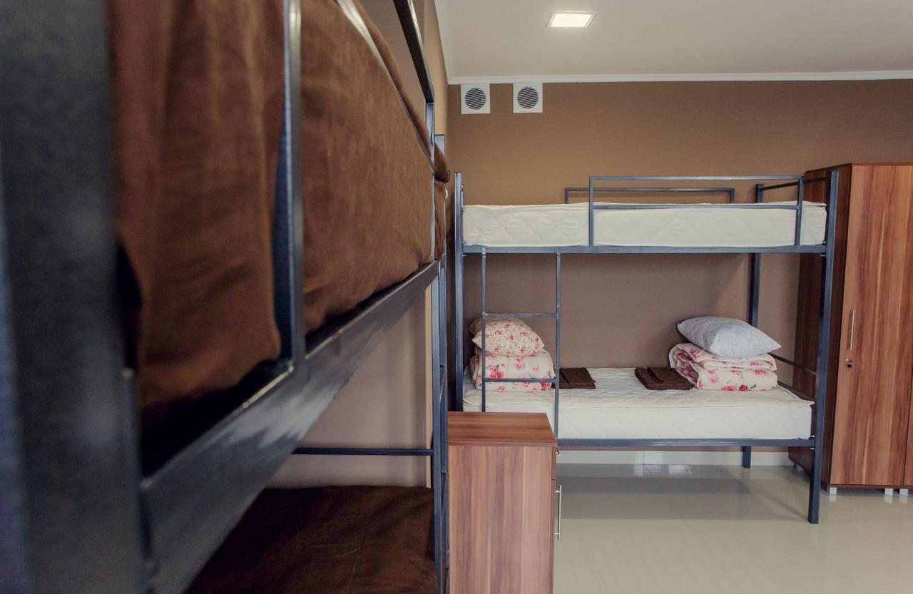 Hostel Bvt Брест Екстер'єр фото